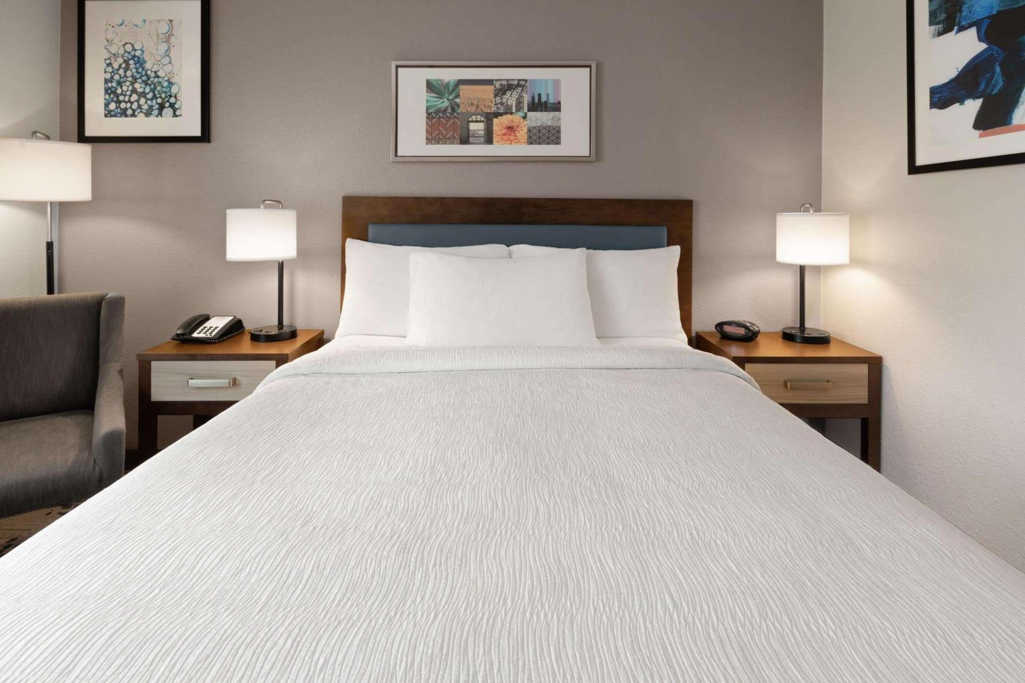 Wingate By Wyndham 2* Marion