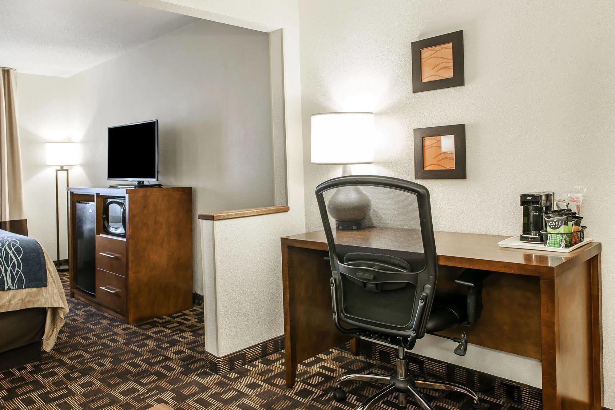 Hotel Wingate By Wyndham 2*