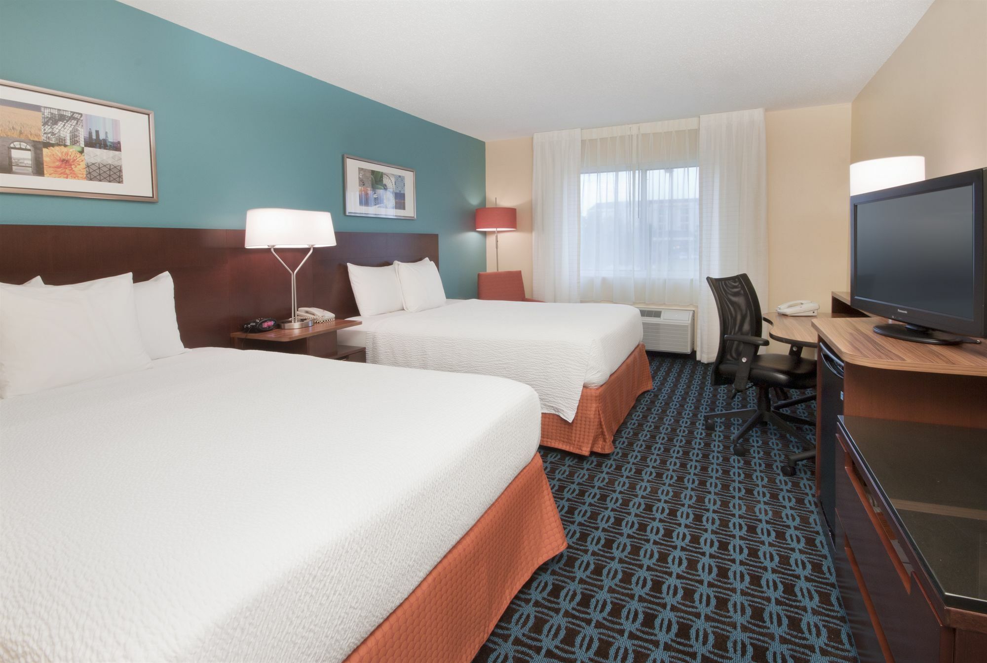 Wingate By Wyndham Hotel